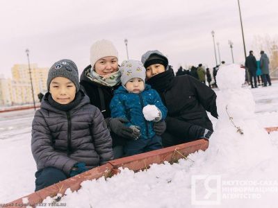 Глава Якутии Айсен Николаев поздравляет с Днем Матери