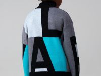 Свитер трикотажный для мальчиков