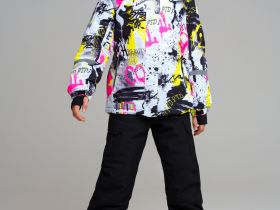 Куртка текстильная с полиуретановым покрытием для девочек