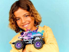 Technic 42220 Конструктор MONSTER JAM™ SPARKLE SMASH™