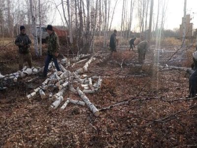 Нюрбинские госинспекторы заготовили и доставили дрова для семей участников СВО