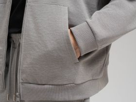 Свободная толстовка из футера