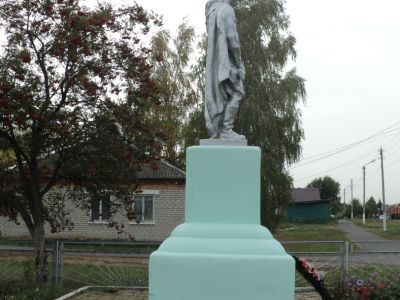 Одиночная могила отважного разведчика сержанта Козлова Д.М., погибшего в феврале 1943 года