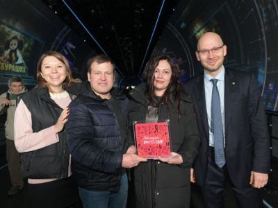 Трехмиллионный посетитель выставки «Россия» получил открытку от Владимира Путина