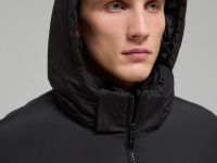 Утепленная куртка со съемным капюшоном