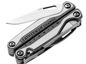 Мультитул Leatherman Charge TTi с чехлом