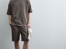 Базовое худи с коротким рукавом Глория Джинс