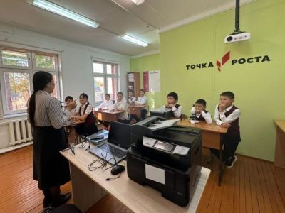 В Кобяйской районе Якутии открылся центр «Точка роста»