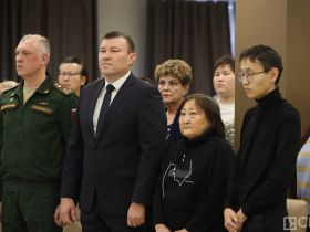 В Якутске вручили награды погибших участников СВО их родственникам
