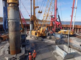 На Ленском мосту в Якутии готовы более 30% буронабивных свай