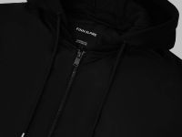 Утепленный бомбер с капюшоном и водоотталкивающей