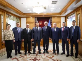 Сергей Местников встретился с делегацией Татарстана