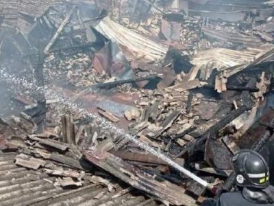 В Туапсе 14-летняя школьница спасла из горящего дома троих детей