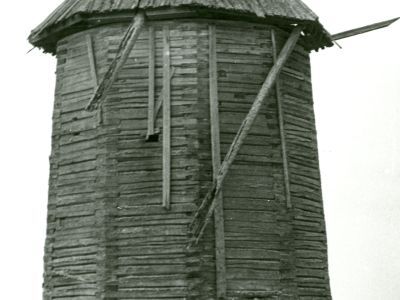 Мельница ветряная