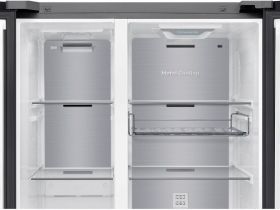 Холодильник Samsung Side-by-Side с автоматически открывающимися дверьми, 646 л Белое стекло