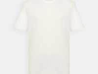 Спортивная футболка из капсулы sport