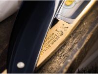 Опасная бритва Boker 14er 8/8, углеродистая сталь с позолотой, рукоять черный акрил