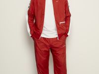 Олимпийка с контрастной отделкой из капсулы ретро