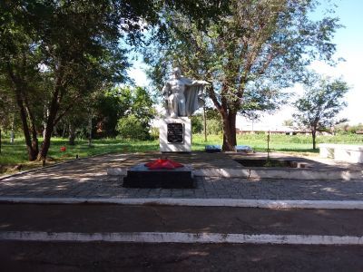 Памятник погибшим в годы Великой Отечественной войны (1941-1945 гг.)