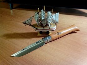 Нож складной Opinel №12 VRN Carbon Tradition, сталь AFNOR XC90 Carbon Steel, рукоять бук, 113120