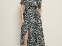 Платье с коротким рукавом и принтом