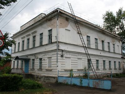 Здание гимназии