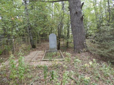 Могила хазрата Мансурова - депутата Государственной думы