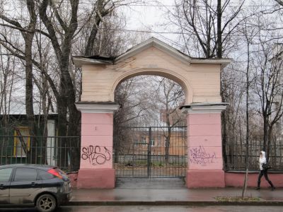 Ограда с воротами