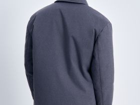 Утепленная куртка с отложным воротником