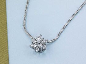 Подвеска из белого золота с бриллиантами э0901пд06181000