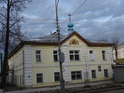 Монастырское подворье