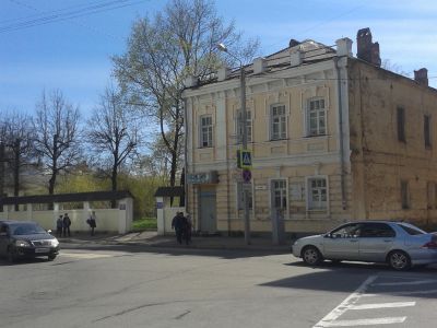 Ограда с воротами