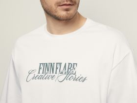 Оверсайз футболка с принтом