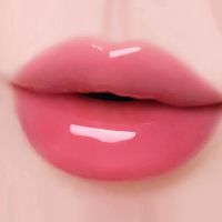 Увлажняющий 3D-блеск для объёма губ fwee 3D Voluming Gloss B09 Lychee
