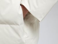 Пуховик с натуральным пухом и меховым воротником