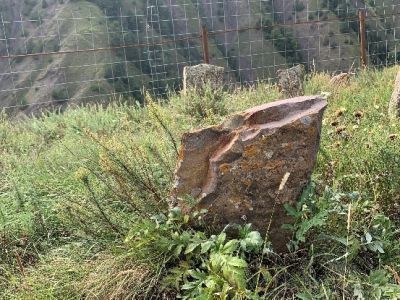 Стела № 28 раннемусульманского кладбища № 3 архитектурного комплекса "Мусийкъонгийкоте"