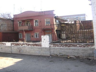 Дворовый флигель