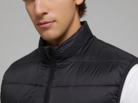 Стеганый пуховый жилет