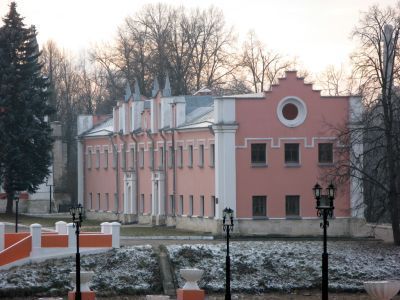 Флигель