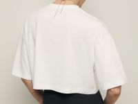 Укороченная футболка