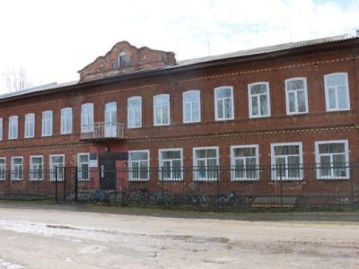 Дом общественный Голубковых. Школа