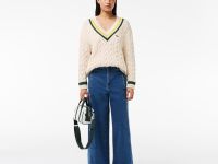 Женский вязаный свитер Lacoste c V-образным вырезом