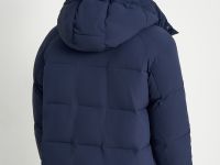 Утепленная куртка с капюшоном