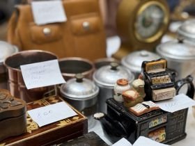 В Якутске открылась ярмарка любителей старины «Ленские клады»