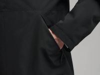 Ветровка с отложным воротником прямого кроя