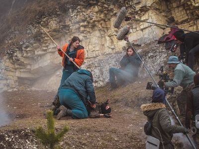 Видеосервисы Wink и more.tv начнут эксклюзивный показ молодежной драмы «Стая»