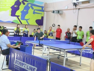 Сильнейшие команды борются за первое место в теннисе на VIII Играх народов Якутии