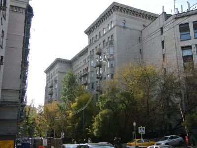 Жилой дом ("Дом артистов Большого театра")1933-1935 гг. архитектор А.В.Щусев