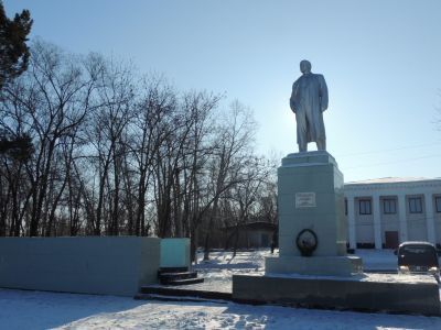 Памятник В.И.Ленину