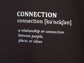 Футболка с принтом, Коричневый